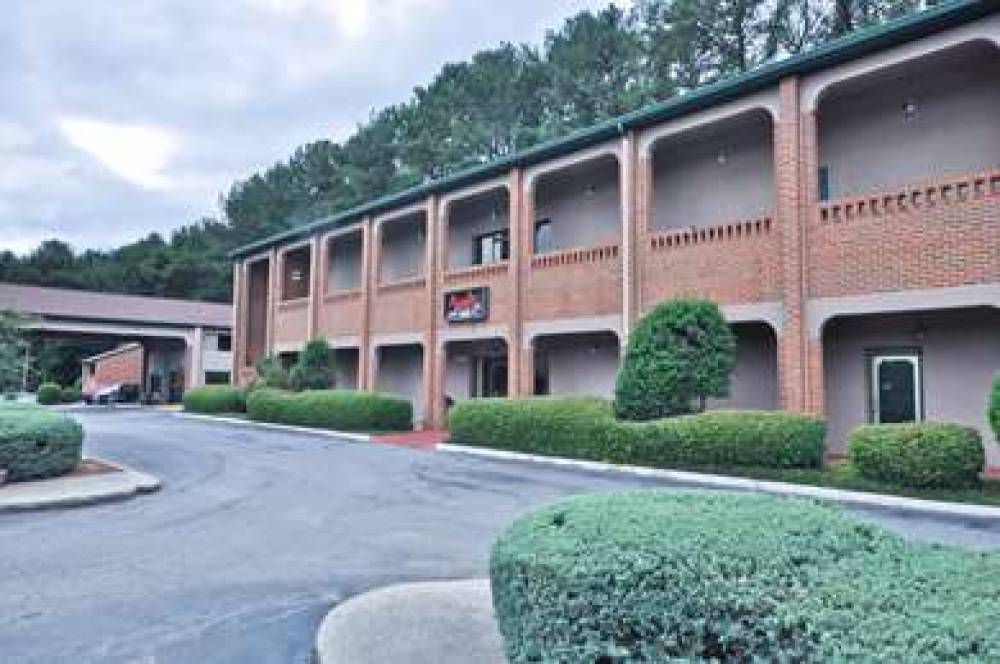 Country Hearth Inn And Suites Marietta 2