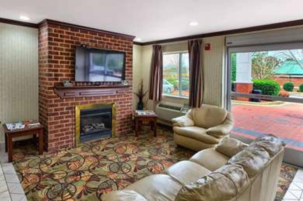 Country Hearth Inn Knightdale Raleigh 4