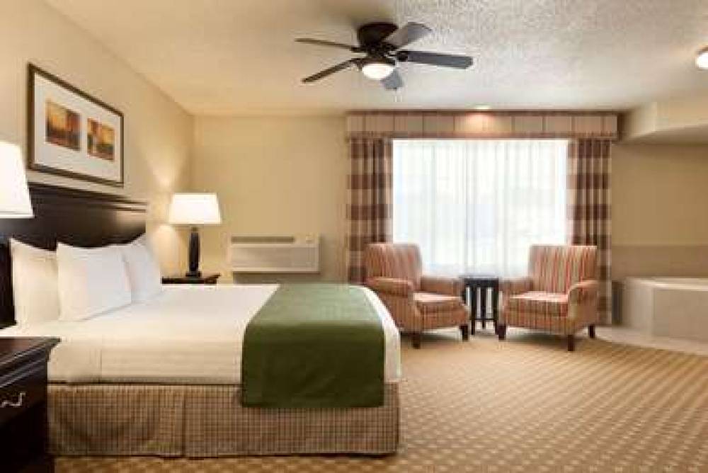 COUNTRY INN AND SUITES BY RADISSON 9