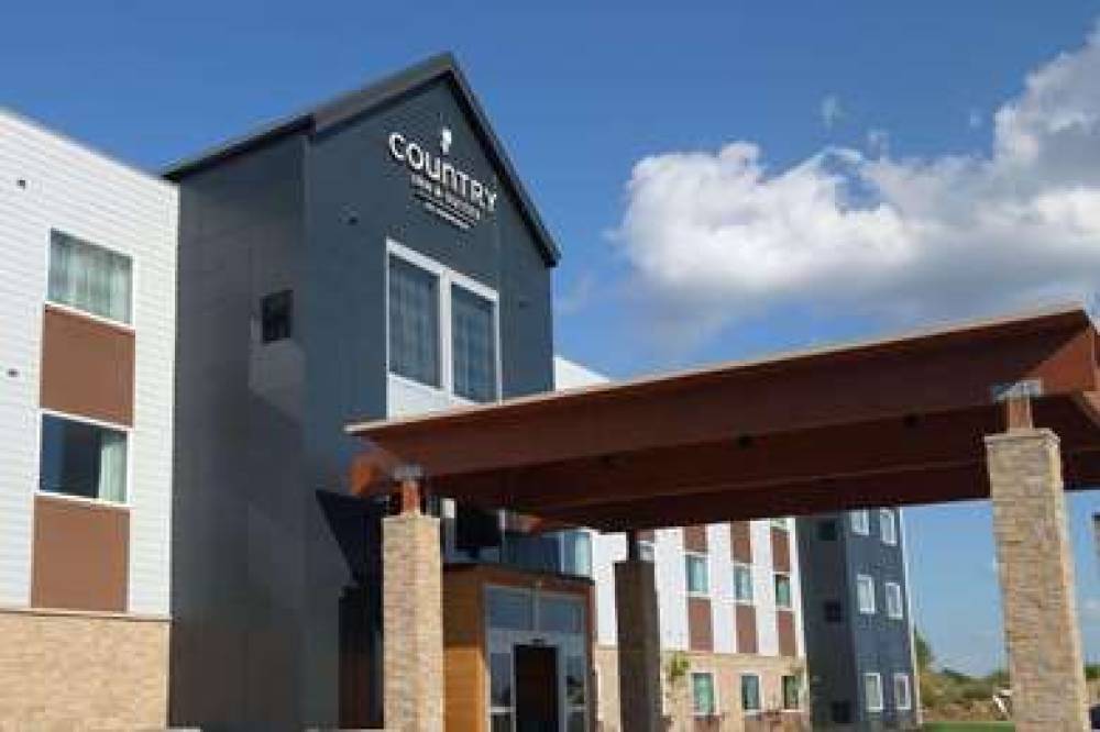 COUNTRY INN AND SUITES BY RADISSON 1