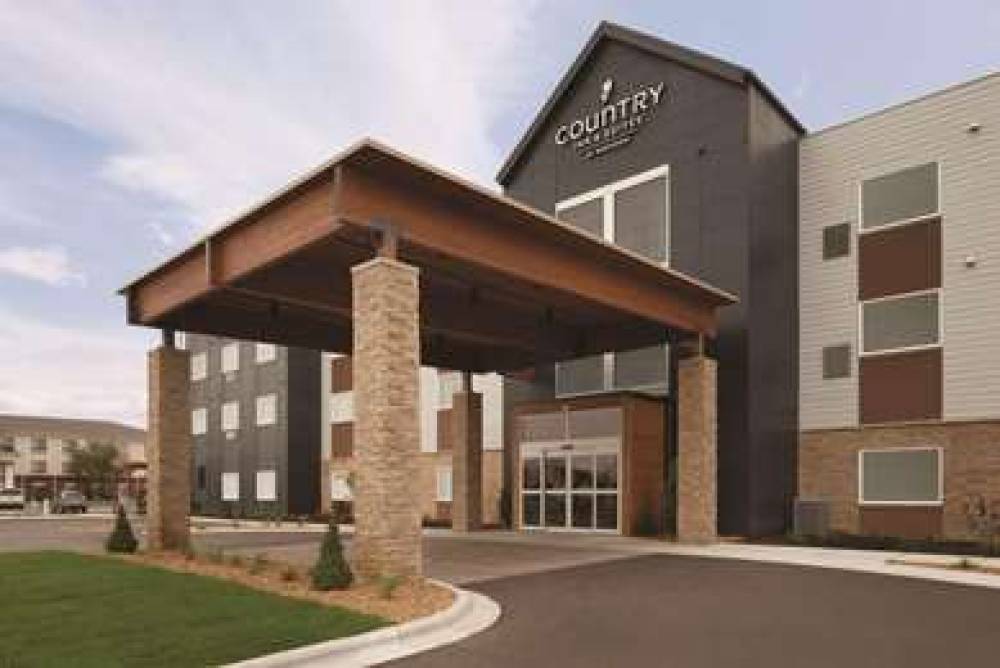 COUNTRY INN AND SUITES BY RADISSON 3