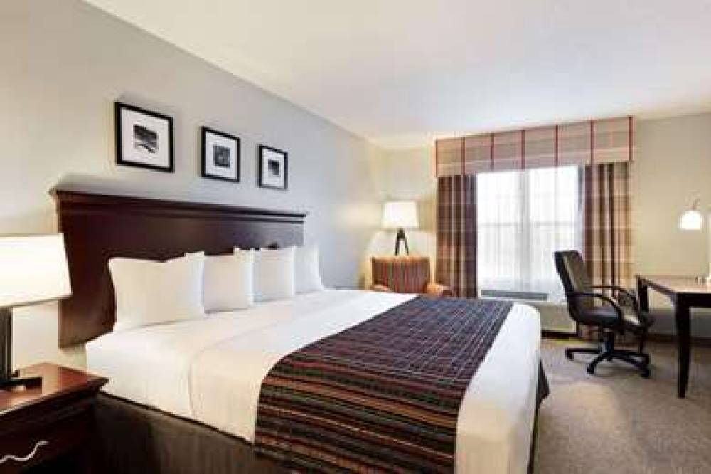 COUNTRY INN AND SUITES KEARNEY 3