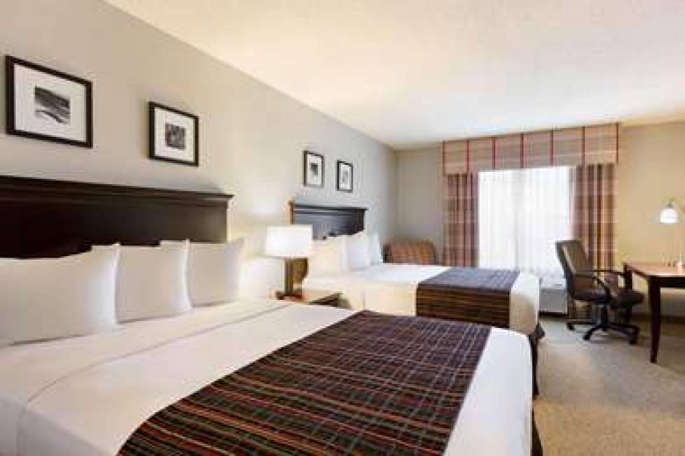 COUNTRY INN AND SUITES KEARNEY 4