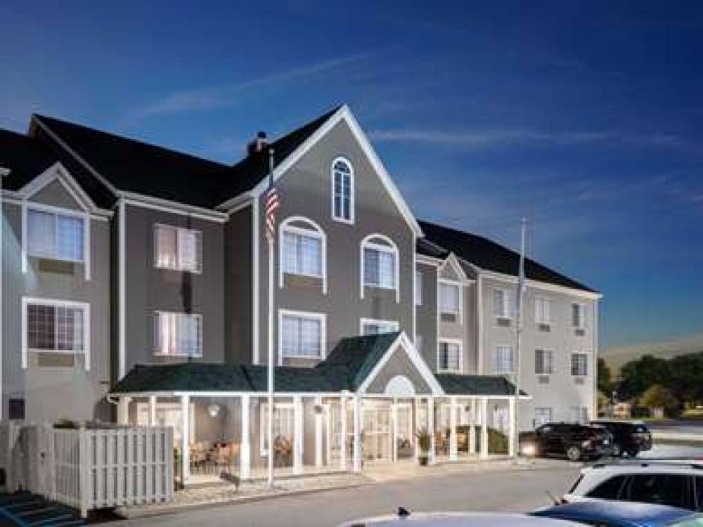 Country Inn And Suites Maumee