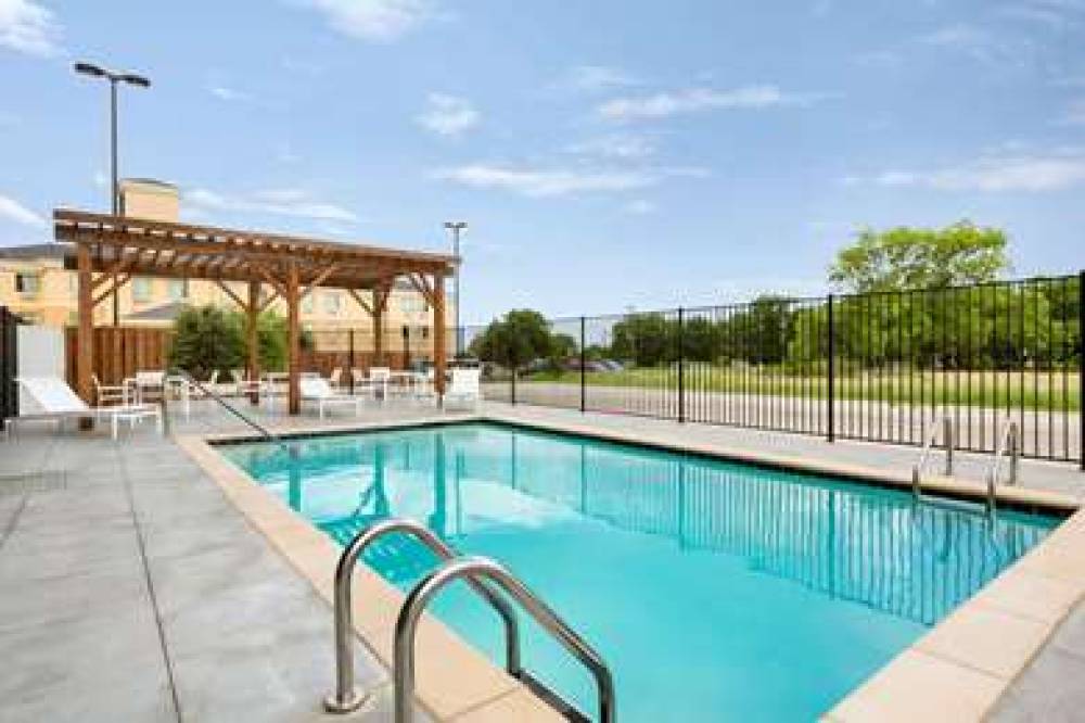 COUNTRY INN NEW BRAUNFELS TX 10