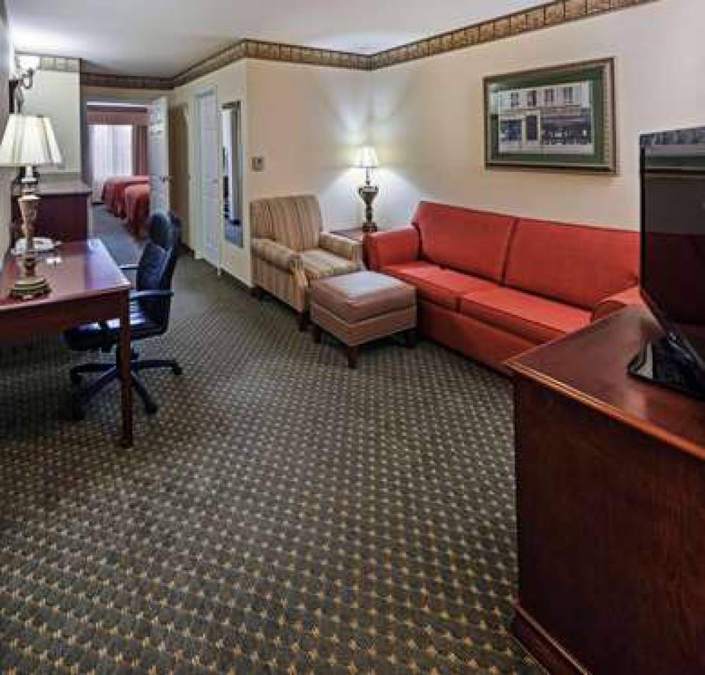 COUNTRY INN SUITES AMARILLO 5