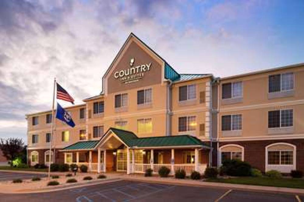 Country Inn & Suites By Carlson, Big Rapids, MI 1