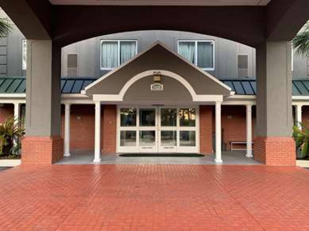 Country Inn & Suites By Carlson, Charleston North, SC 1