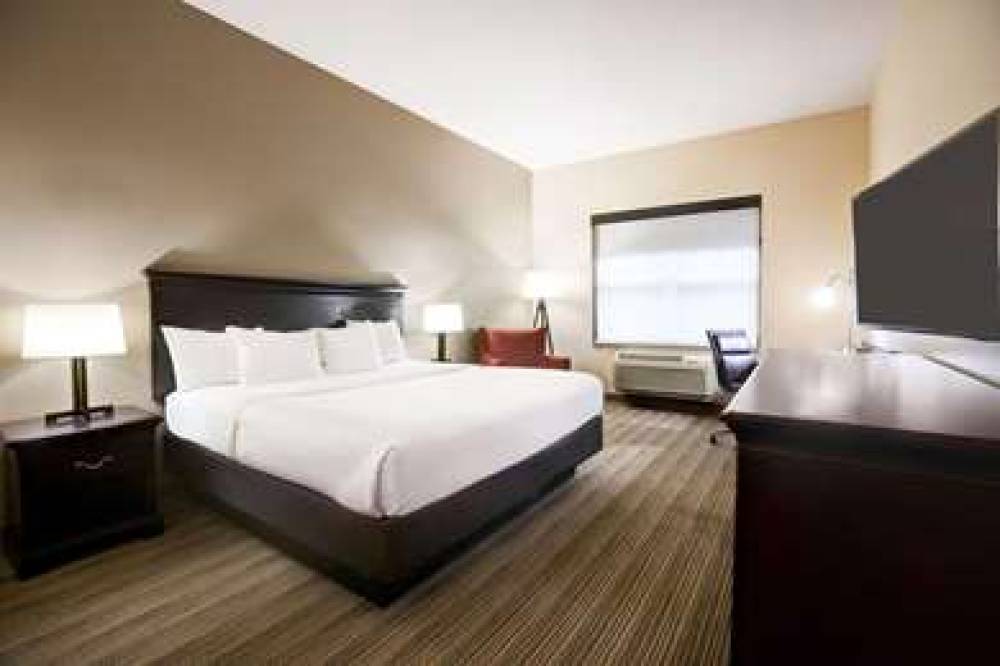 Country Inn & Suites By Carlson, Red Wing, MN 8