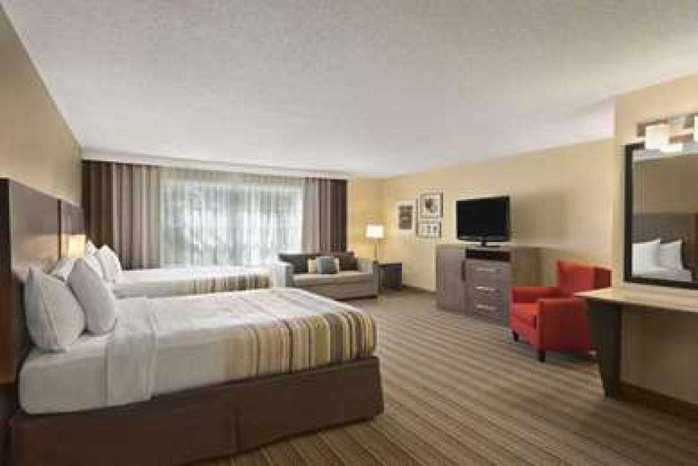 Country Inn & Suites By Radisson, Ankeny, IA 8