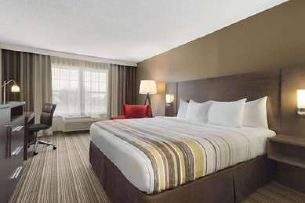 Country Inn & Suites By Radisson, Ankeny, IA 6