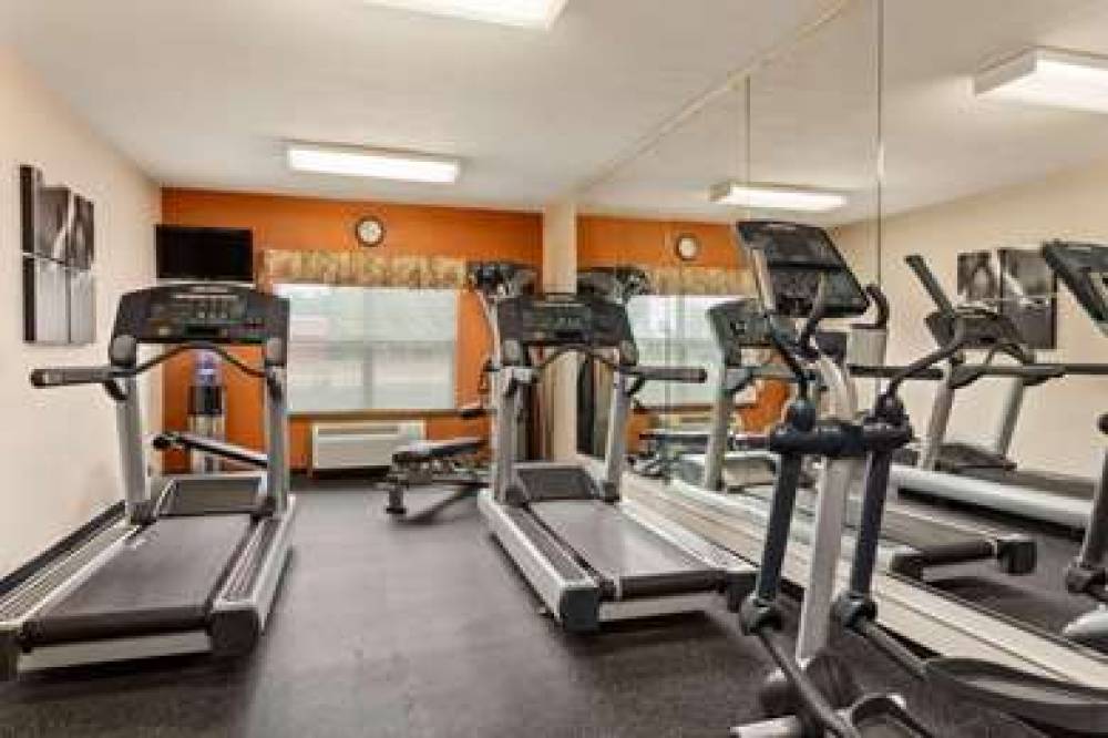 Country Inn & Suites By Radisson, Biloxi-Ocean Springs, MS 7