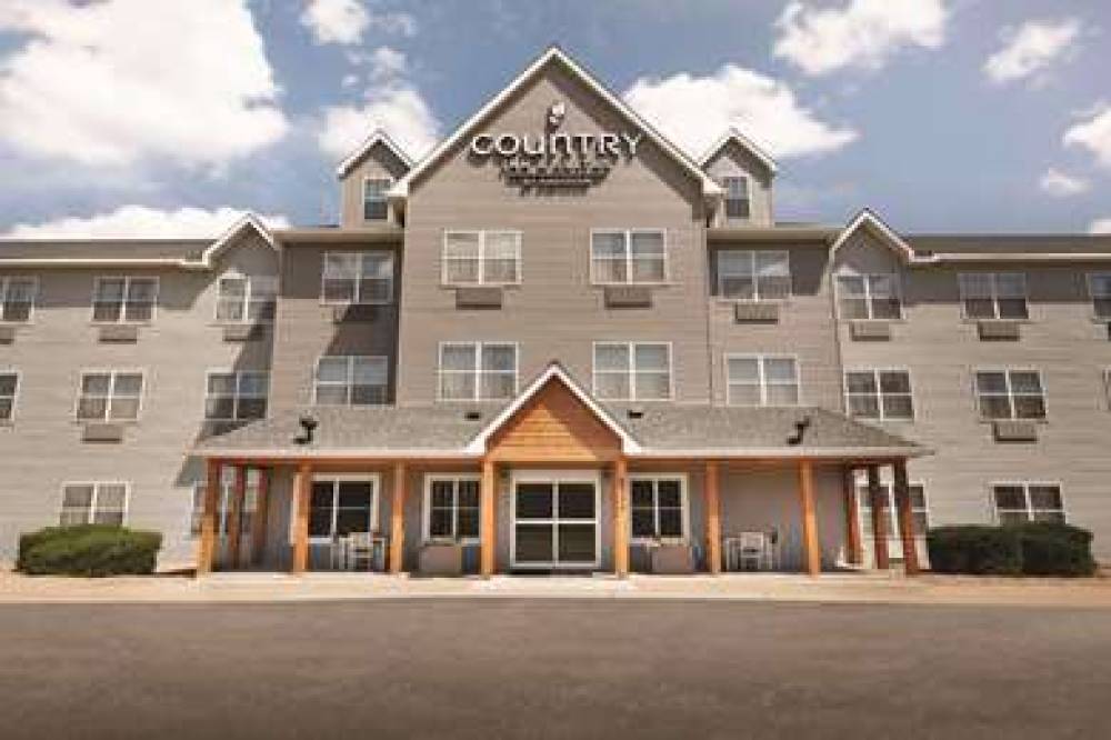 Country Inn & Suites By Radisson, Brooklyn Center, MN 1