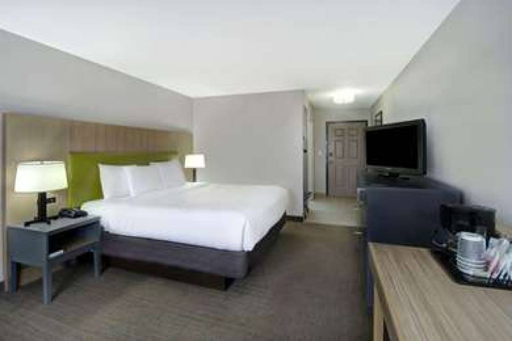 Country Inn & Suites By Radisson, Cincinnati Airport, KY 8