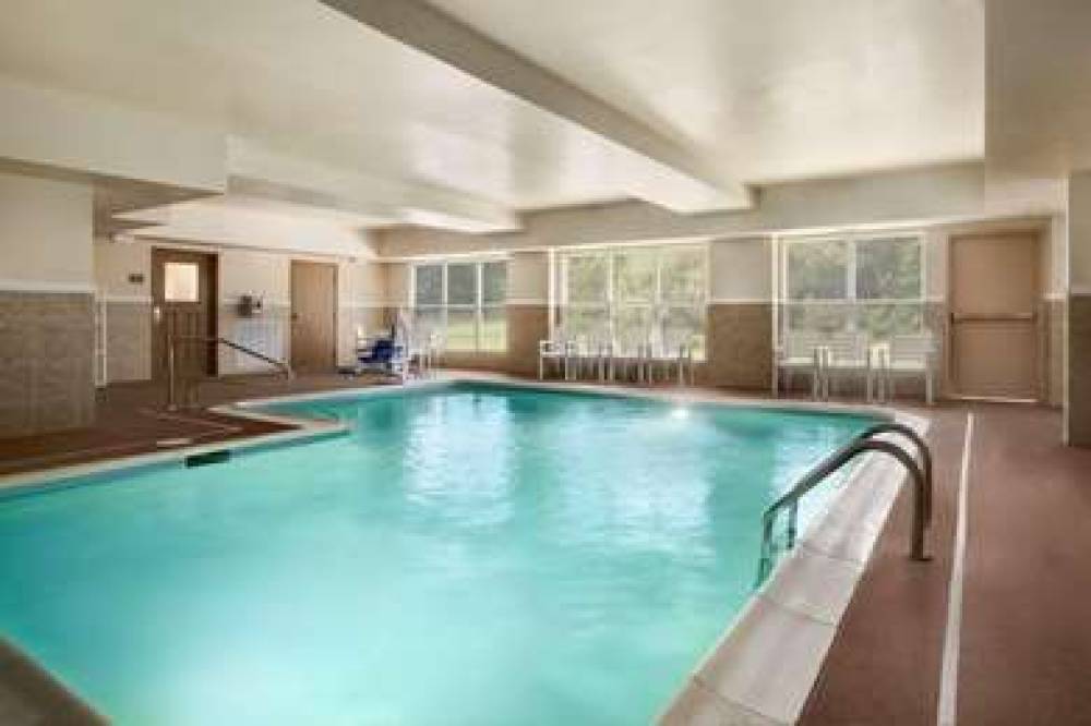 Country Inn & Suites By Radisson, Doswell (Kings Dominion), VA 7