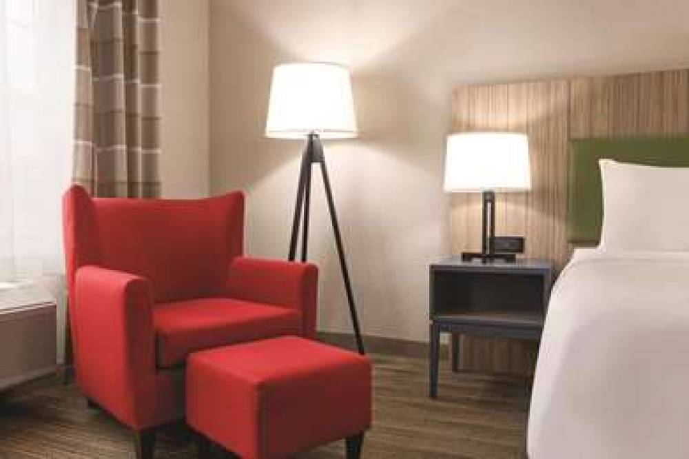 Country Inn & Suites By Radisson, Georgetown, KY 9