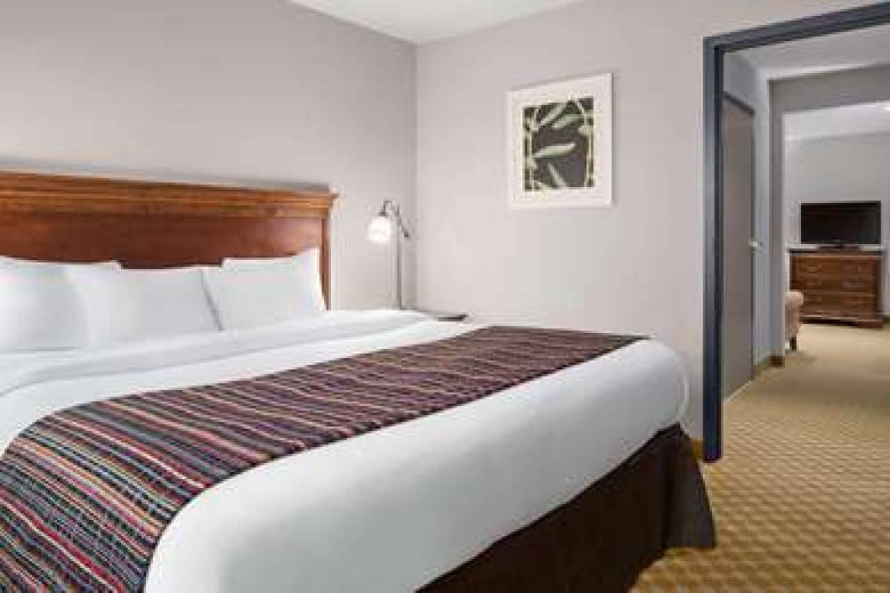 Country Inn & Suites By Radisson, Gettysburg, PA 8