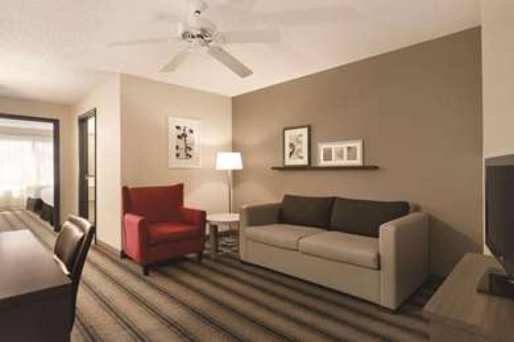 Country Inn & Suites By Radisson, Indianapolis Airport South, IN 6