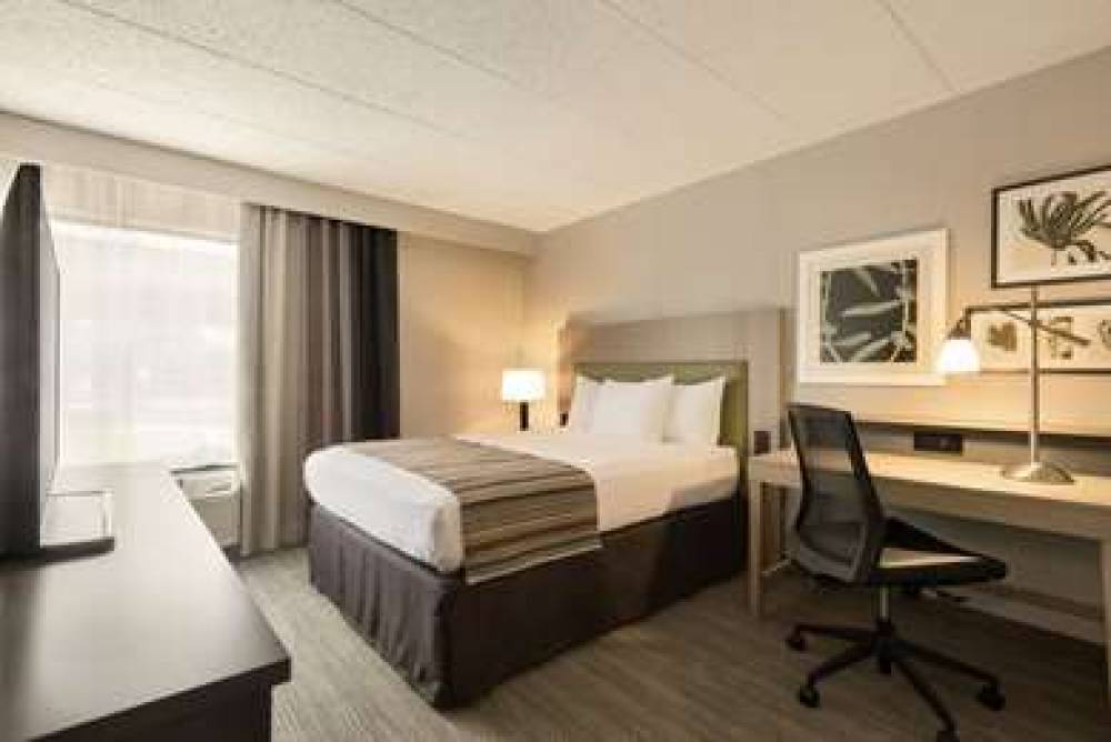 Country Inn & Suites By Radisson, La Crosse, WI 7