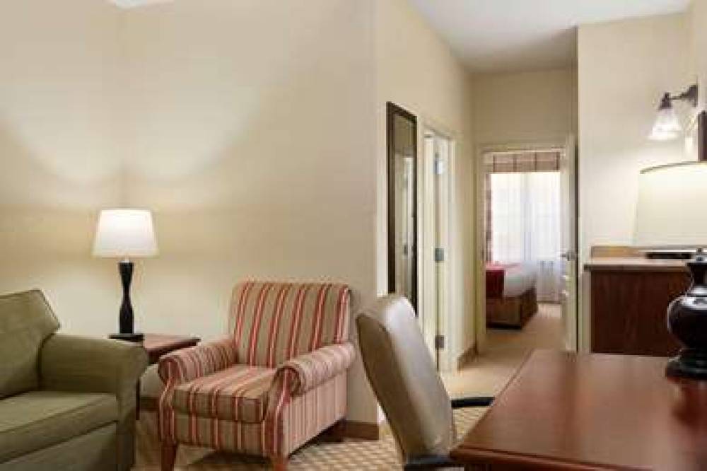 Country Inn & Suites By Radisson, Macon North, GA 5