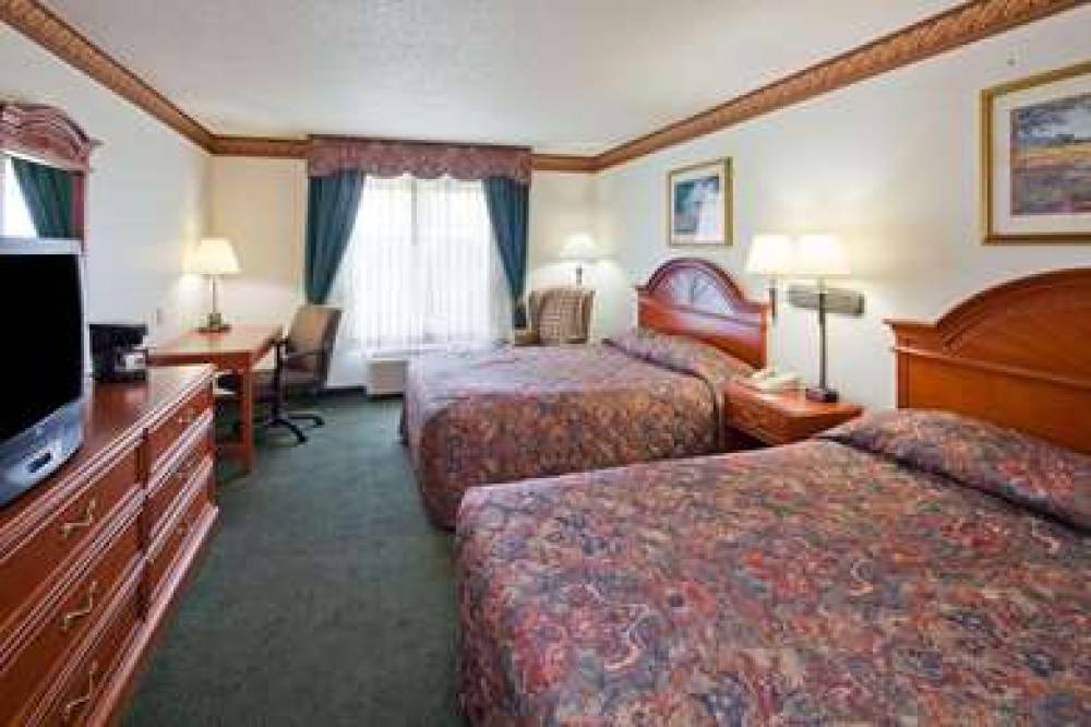 Country Inn & Suites By Radisson, Prairie Du Chien, WI 4