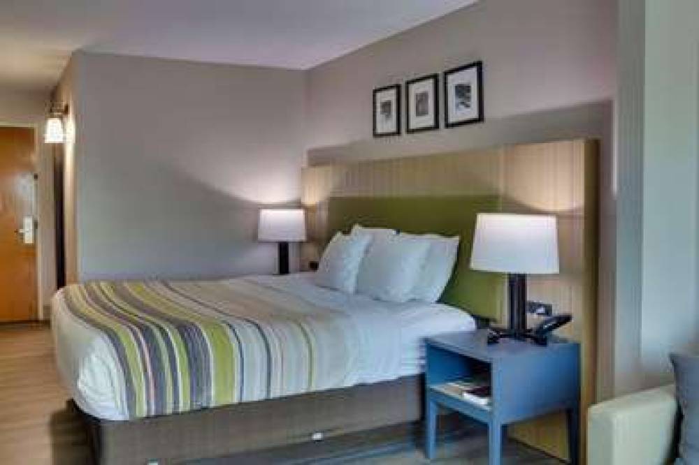 Country Inn & Suites By Radisson, Savannah Gateway, GA 7