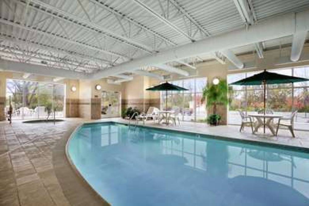 Country Inn & Suites By Radisson, State College (Penn State Area), PA 10