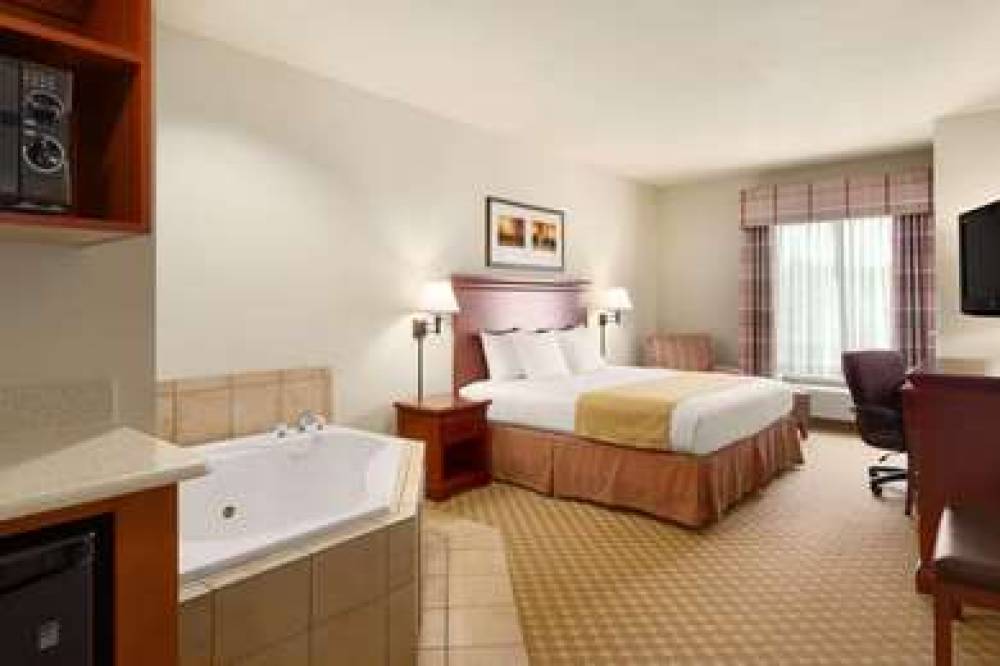 COUNTRY INN & SUITES BY RADISSON TI 6