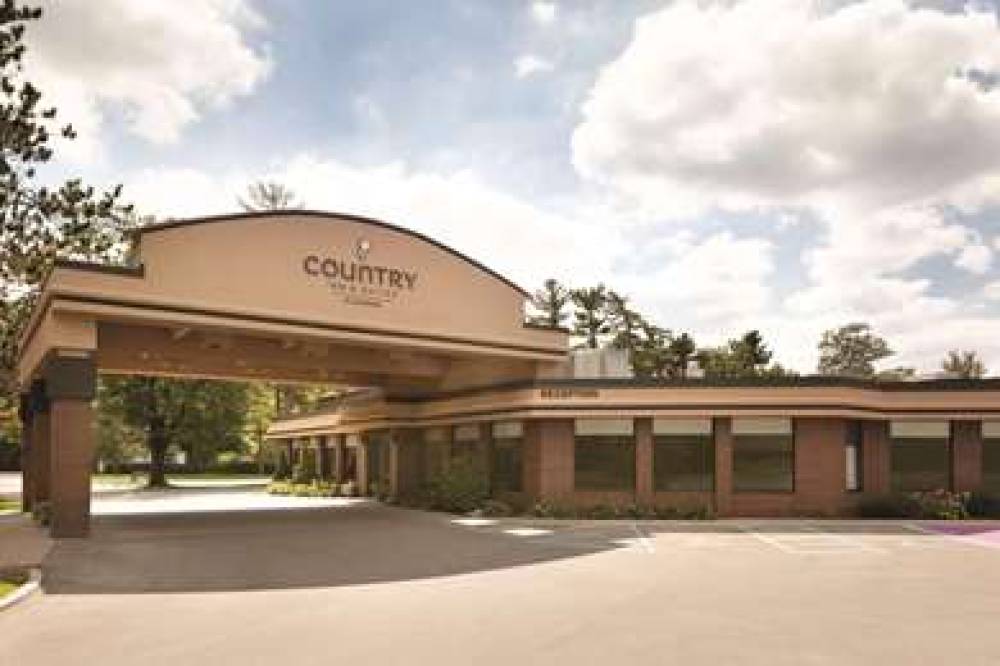 Country Inn & Suites By Radisson, Traverse City, MI 6