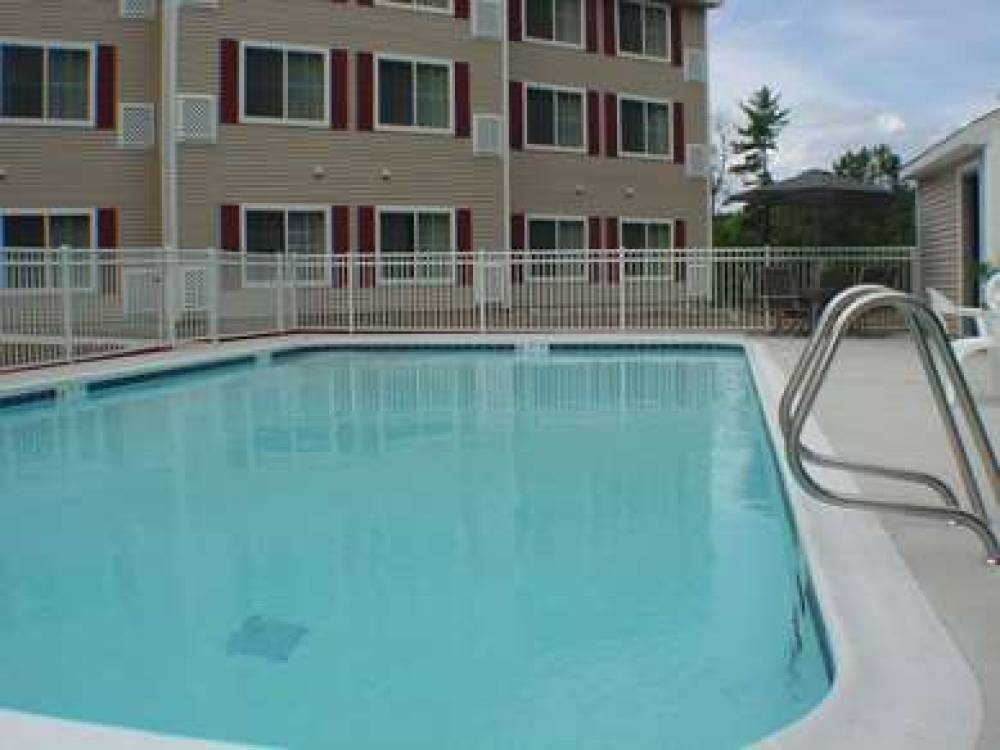 COUNTRY INN SUITES LAKE GEORGE 7