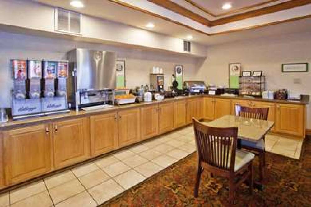 COUNTRY INN SUITES MCDONOUGH 8