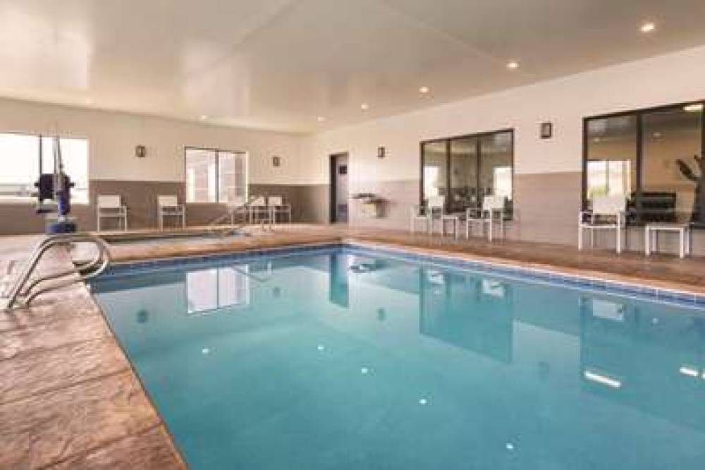 COUNTRY INN SUITES PAGE AZ 9