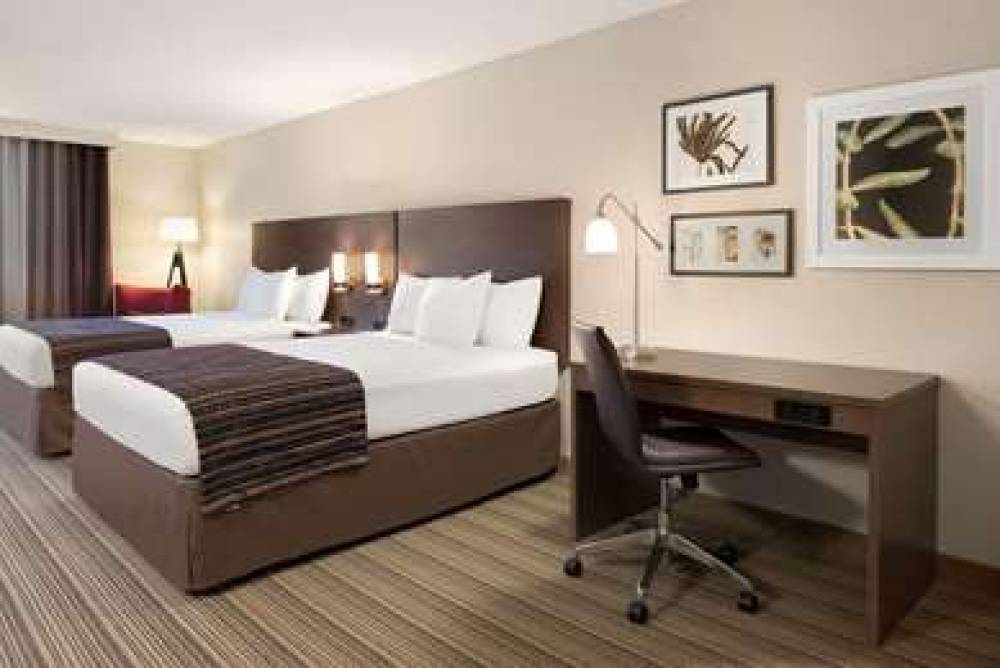 COUNTRY INN & SUITES PLATTEVILLE 8