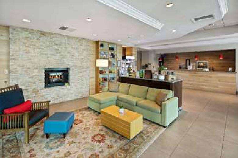 COUNTRY INN SUITES SAN DIEGO N 2