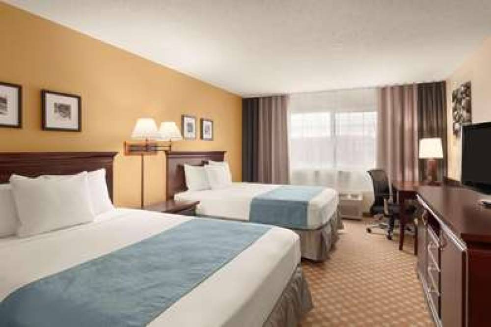 COUNTRY INN SUITES SIOUX FALLS 3