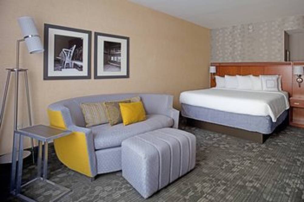 Courtyard By Marriott Aberdeen At Ripken Stadium 8