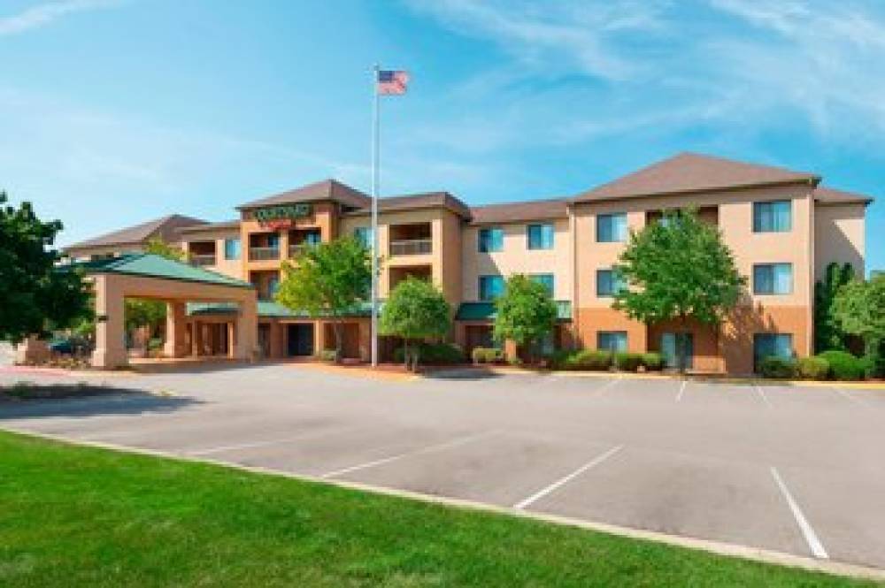 Courtyard By Marriott Akron Montrose Fairlawn 3