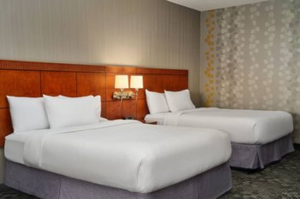 Courtyard By Marriott Akron Stow 6