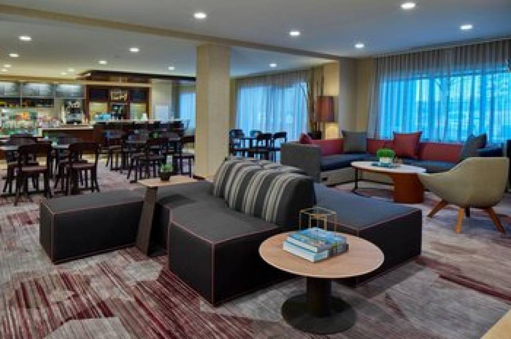 Courtyard By Marriott Albany Thruway 3