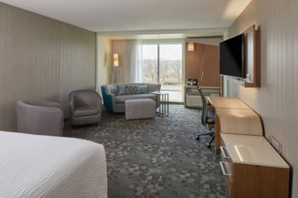 Courtyard By Marriott Albany Troy Waterfront 10