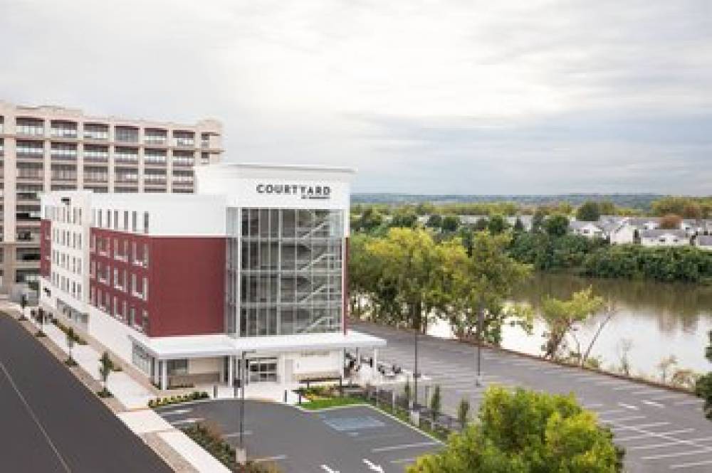 Courtyard By Marriott Albany Troy Waterfront 2