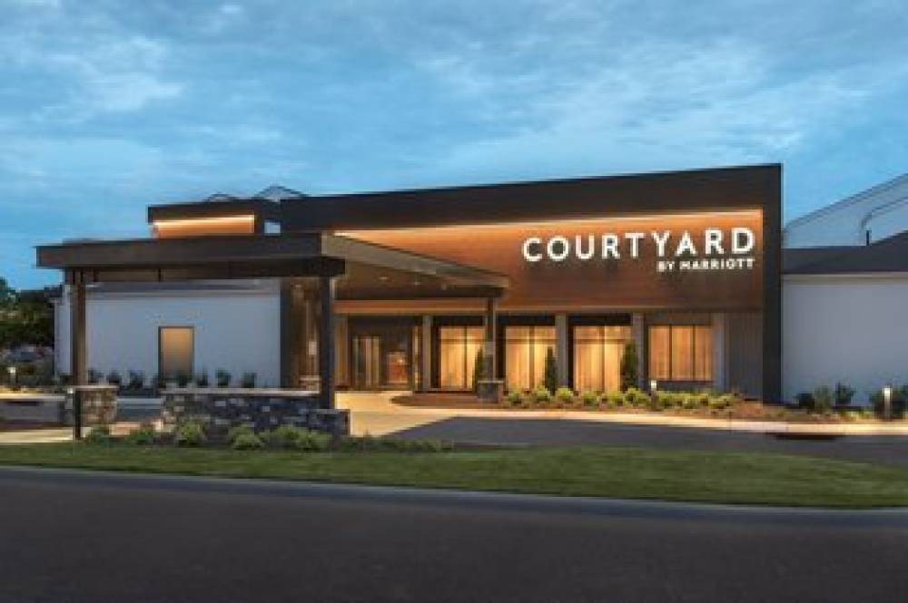 Courtyard By Marriott Annapolis 2