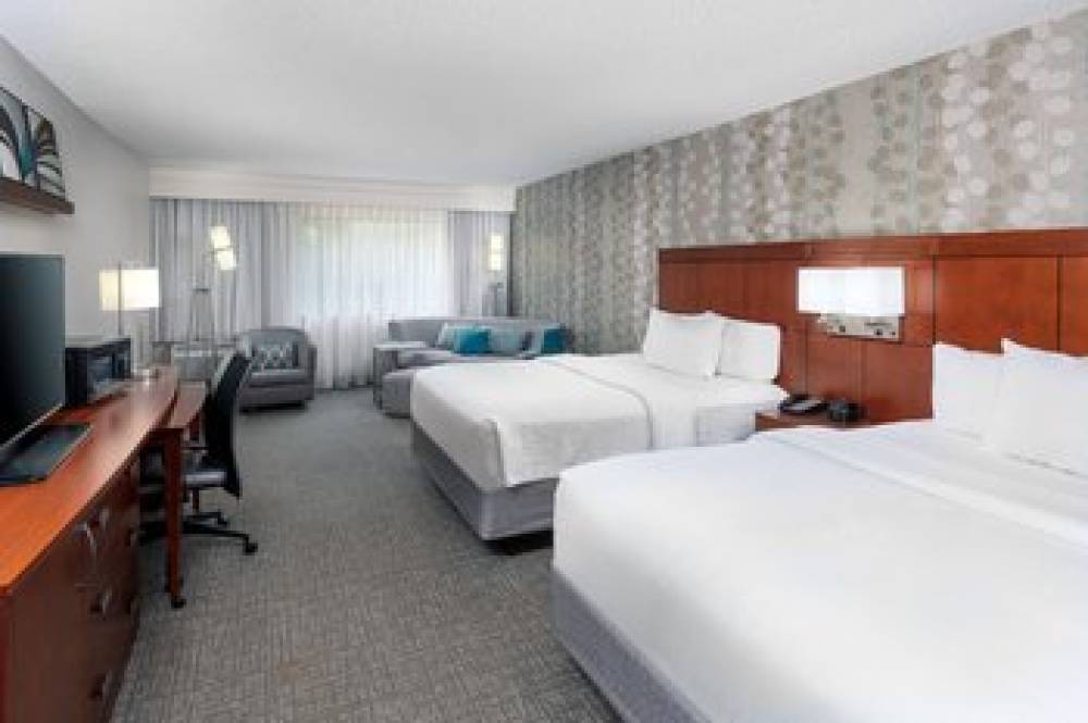 Courtyard By Marriott Asheville 9