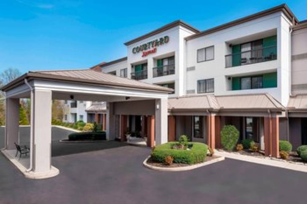 Courtyard By Marriott Asheville