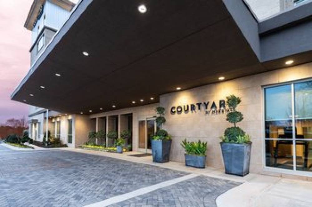 Courtyard By Marriott Atlanta Alpharetta Avalon Area 2