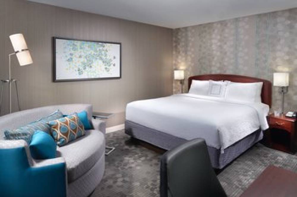 Courtyard By Marriott Atlanta Alpharetta 10