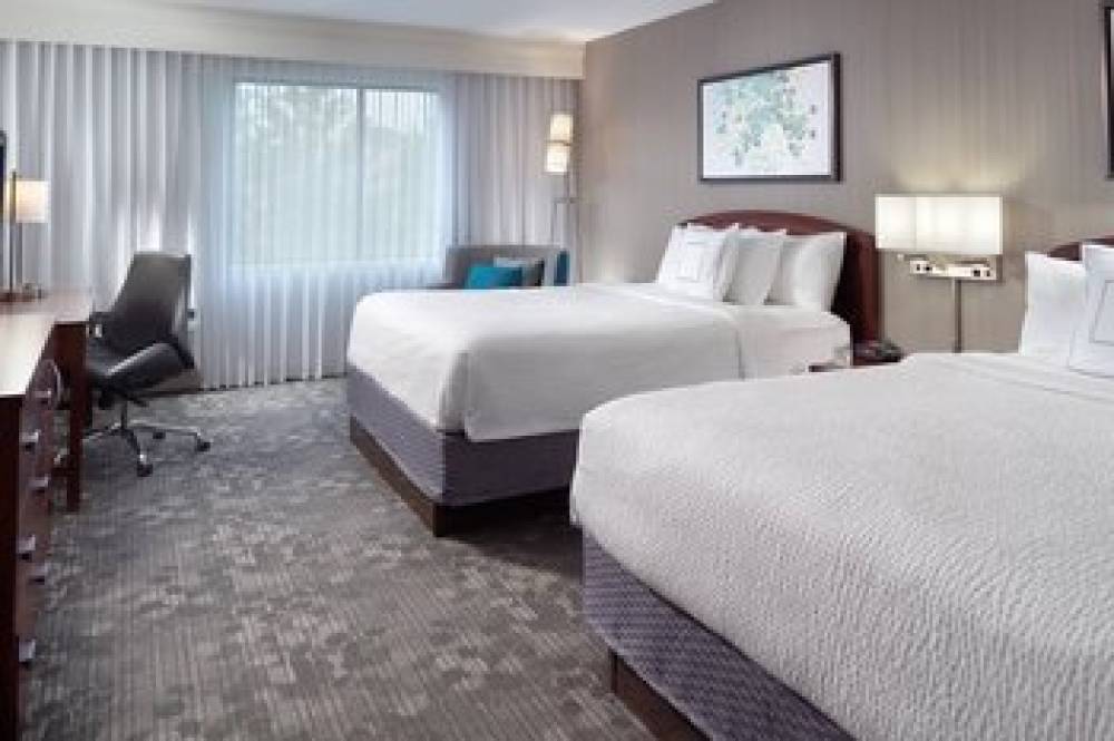 Courtyard By Marriott Atlanta Alpharetta 8