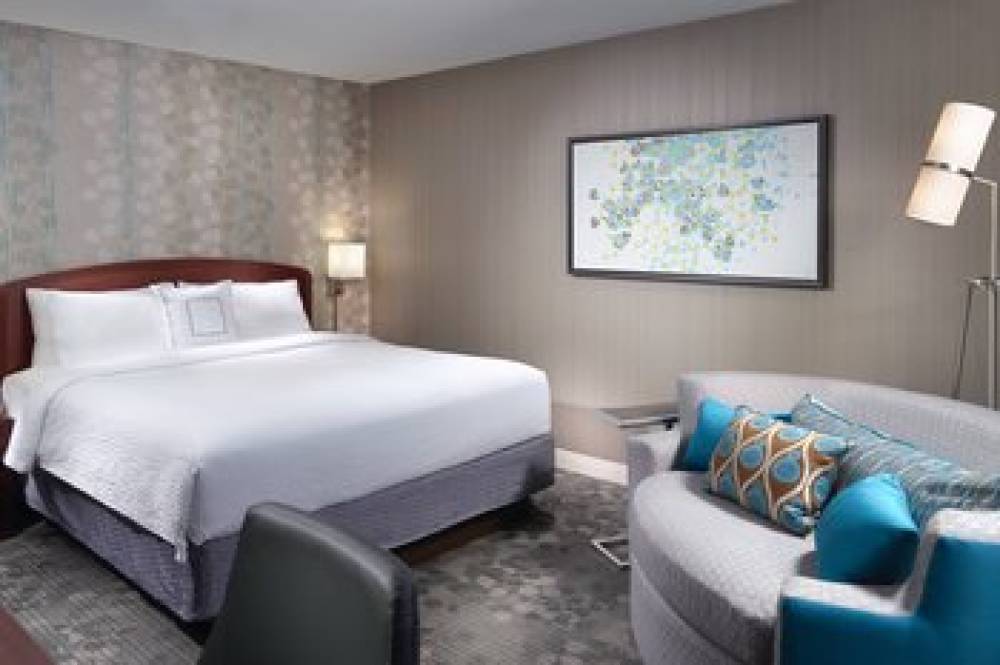 Courtyard By Marriott Atlanta Alpharetta 9