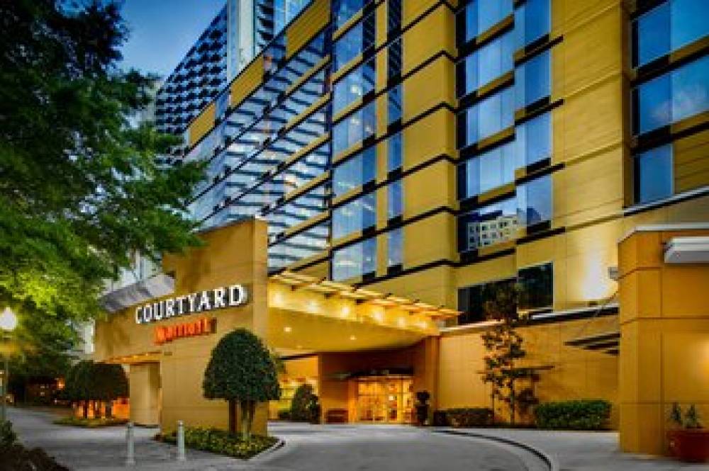 Courtyard By Marriott Atlanta Buckhead 2