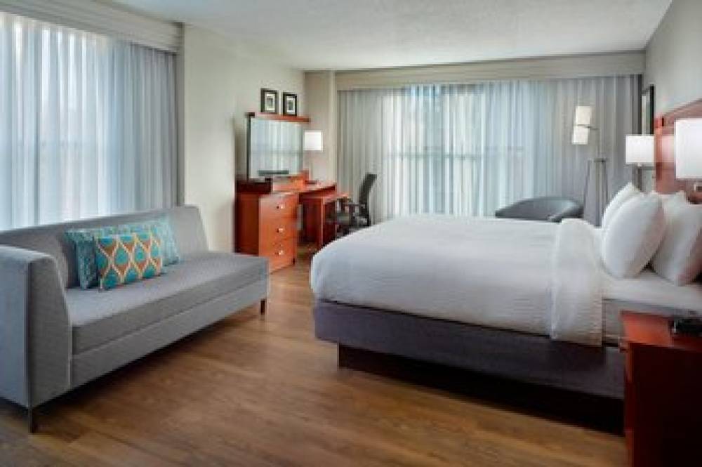 Courtyard By Marriott Atlanta Decatur Downtown/Emory 9